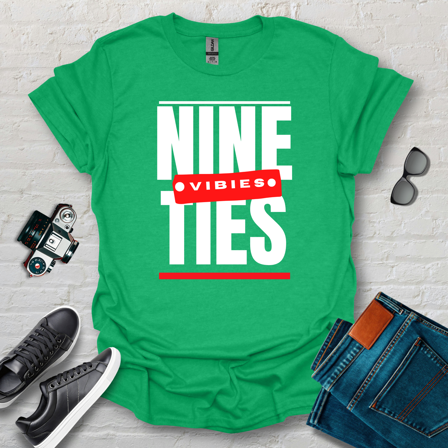 Nineties Vibes what else, white