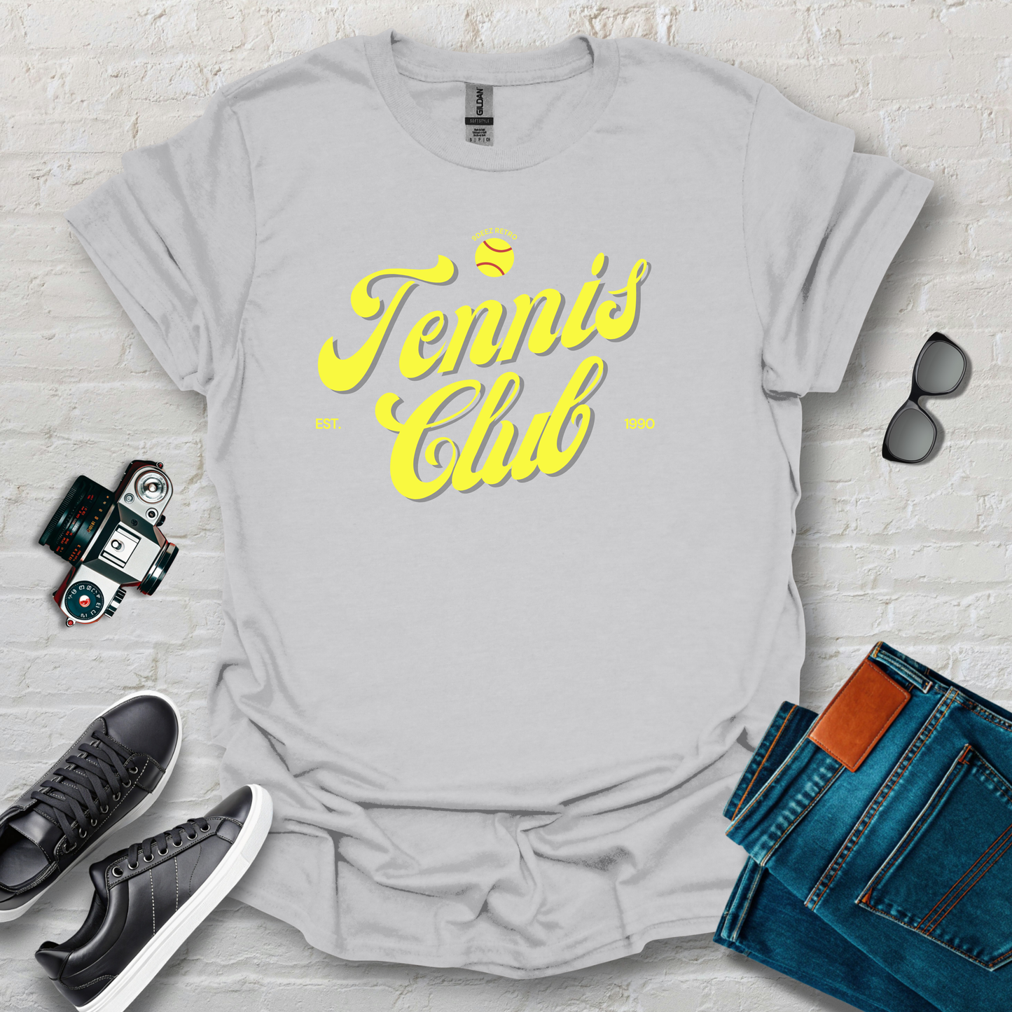 season that keeps on swinging, yellow