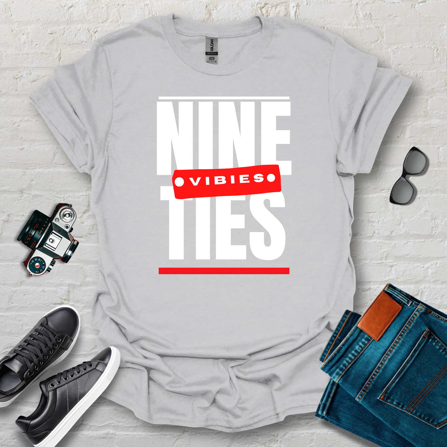 Nineties Vibes what else, white