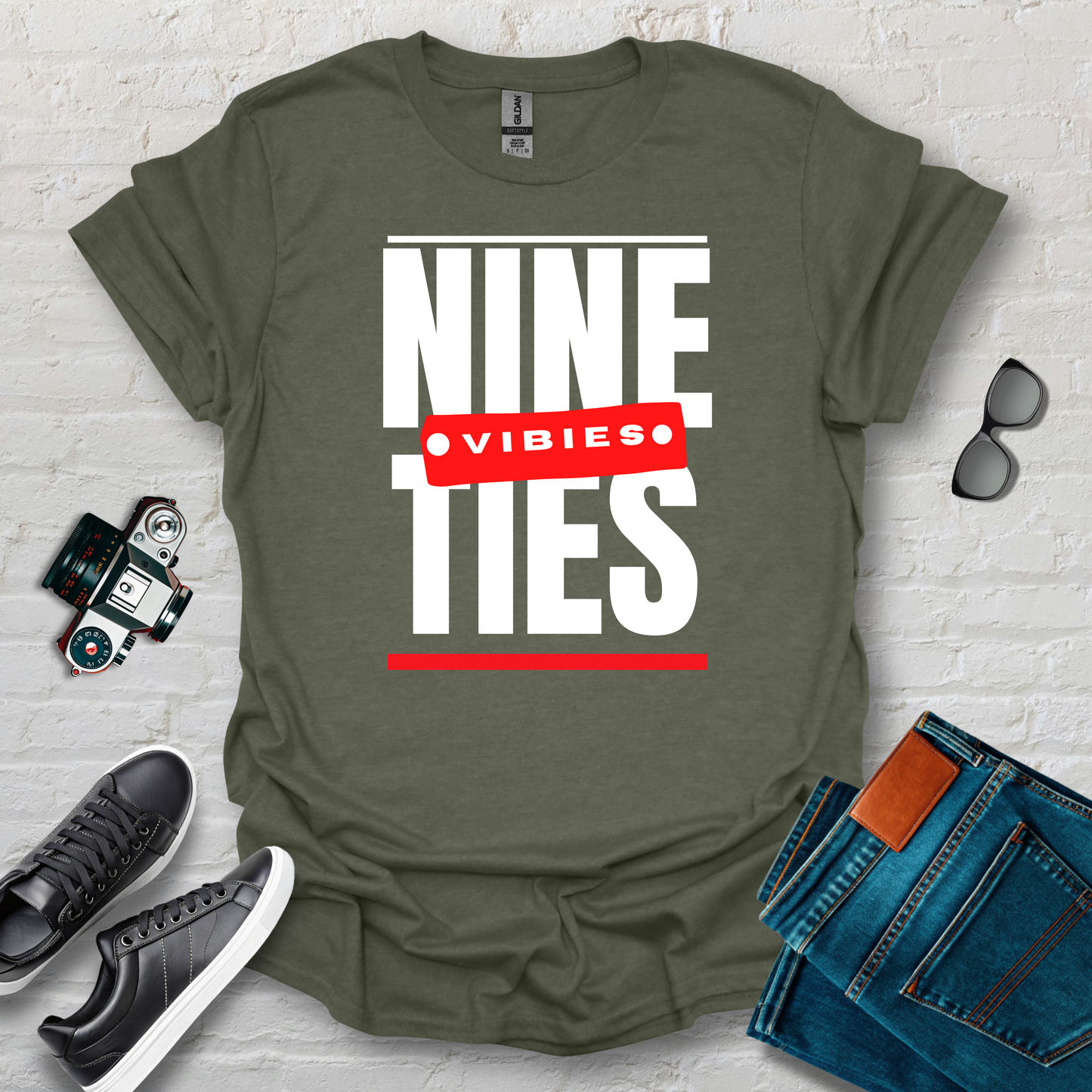 Nineties Vibes what else, white